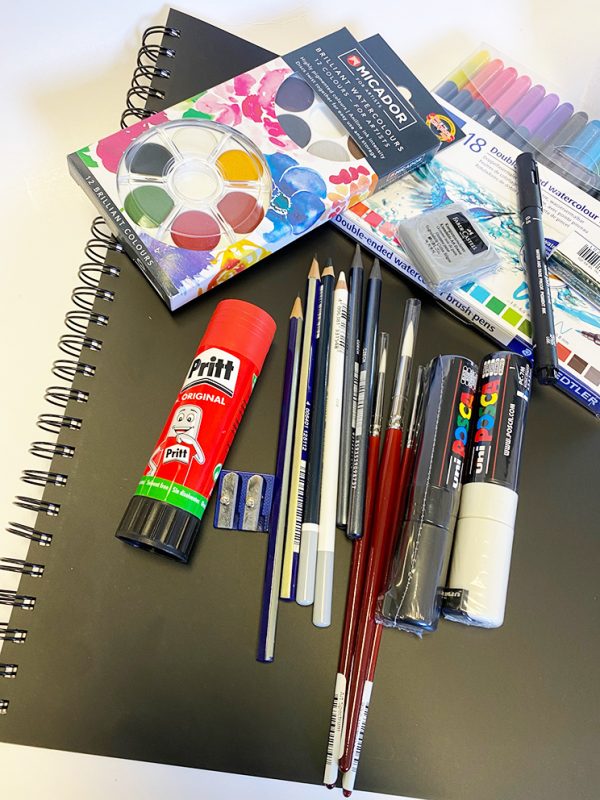 Eltham High School Year 12 Art Kit